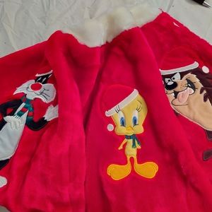 Warner Bros Christmas Tree Skirt Rare VTG Taz Tweety Sylvester Bugs Bunny Plush